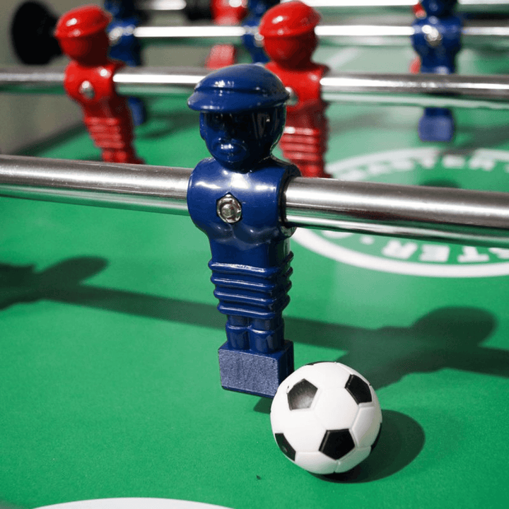 Kickerfigur MasterCup Set mit 11 Stück Ansicht an Stange